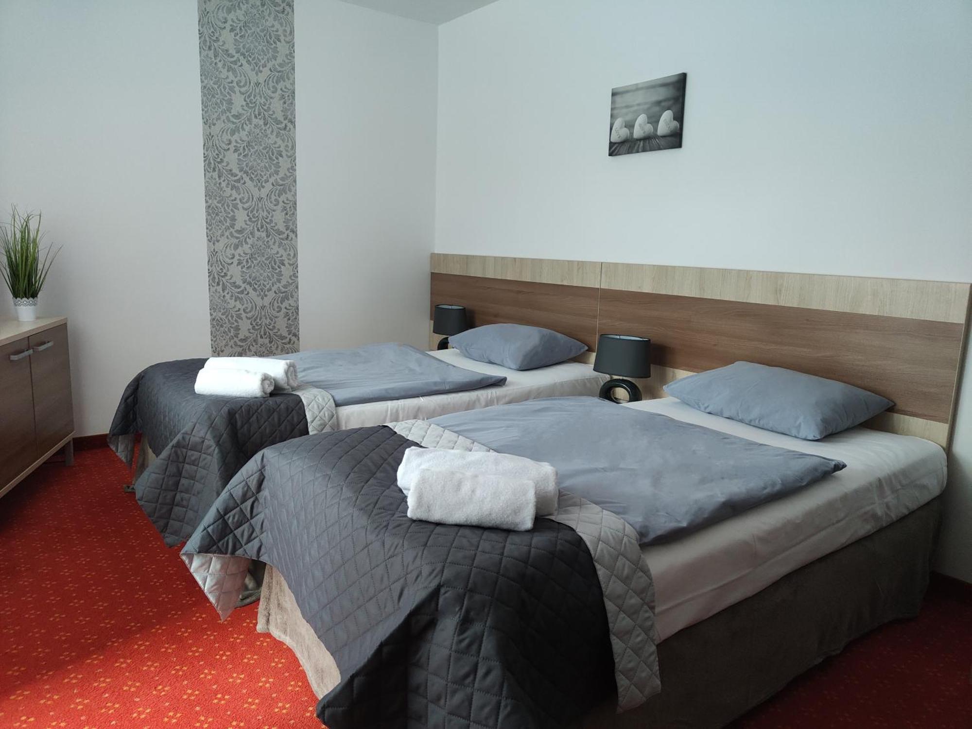 Dw Agat Hotel คาร์ปัตซ์ ภายนอก รูปภาพ